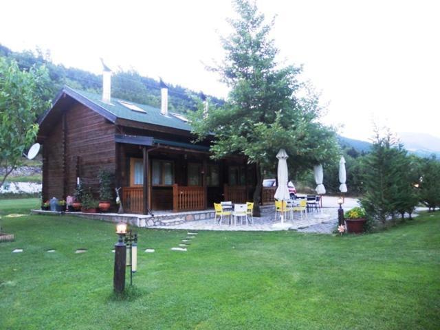 Maison d'hôtes Agroktima Armonia à Karpenísion Extérieur photo
